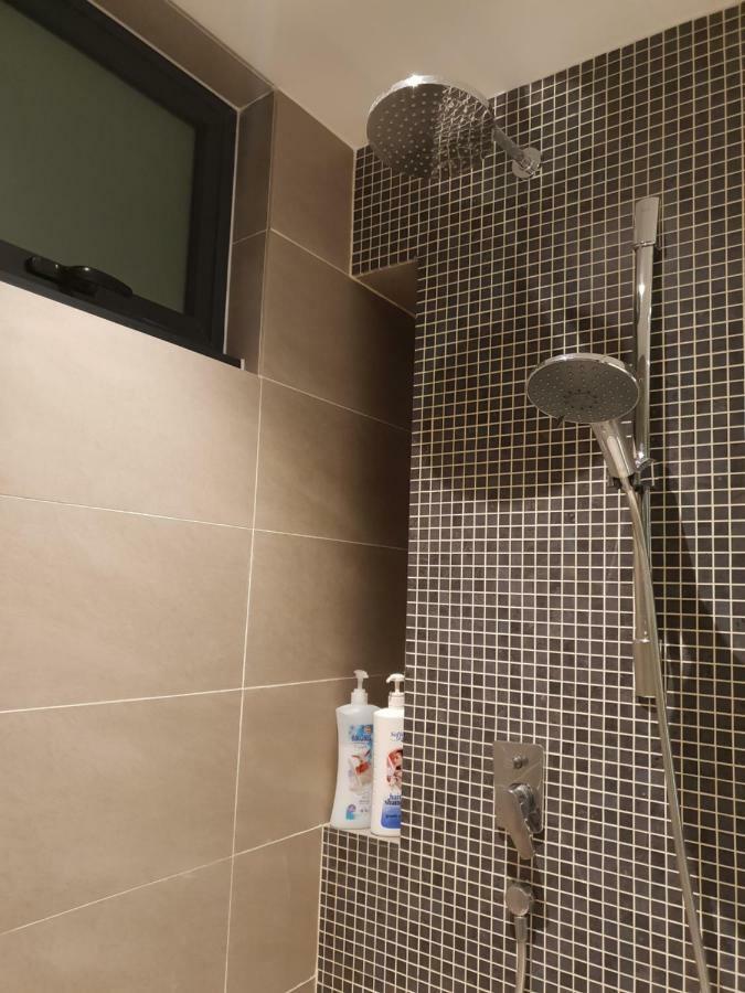 Sunway Velocity V Residence Suites Kuala Lumpur Bagian luar foto