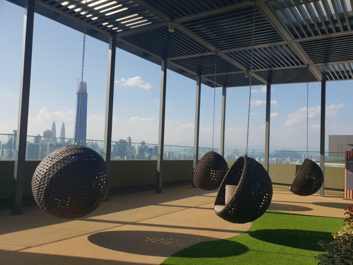 Sunway Velocity V Residence Suites Kuala Lumpur Bagian luar foto