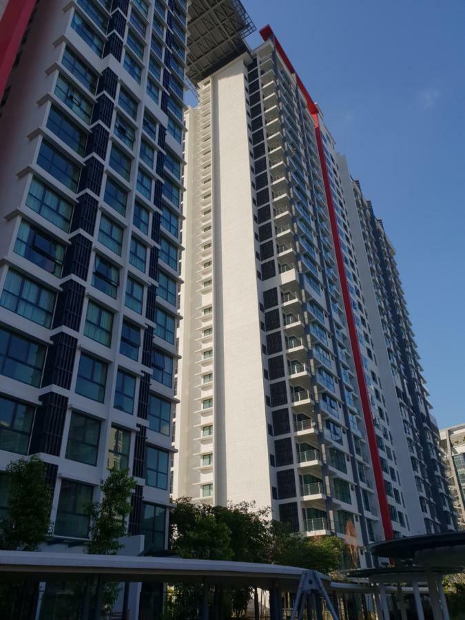 Sunway Velocity V Residence Suites Kuala Lumpur Bagian luar foto