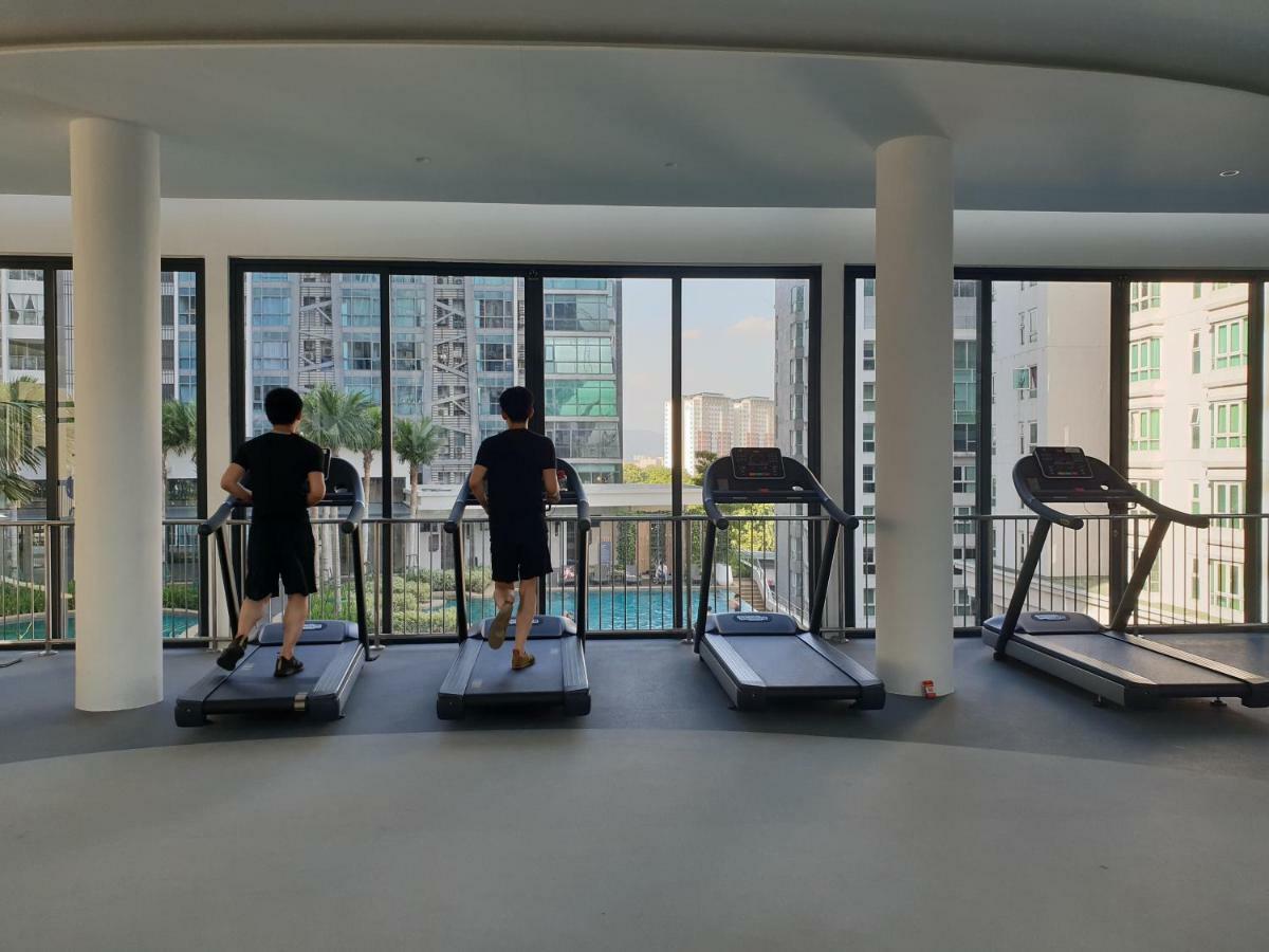 Sunway Velocity V Residence Suites Kuala Lumpur Bagian luar foto